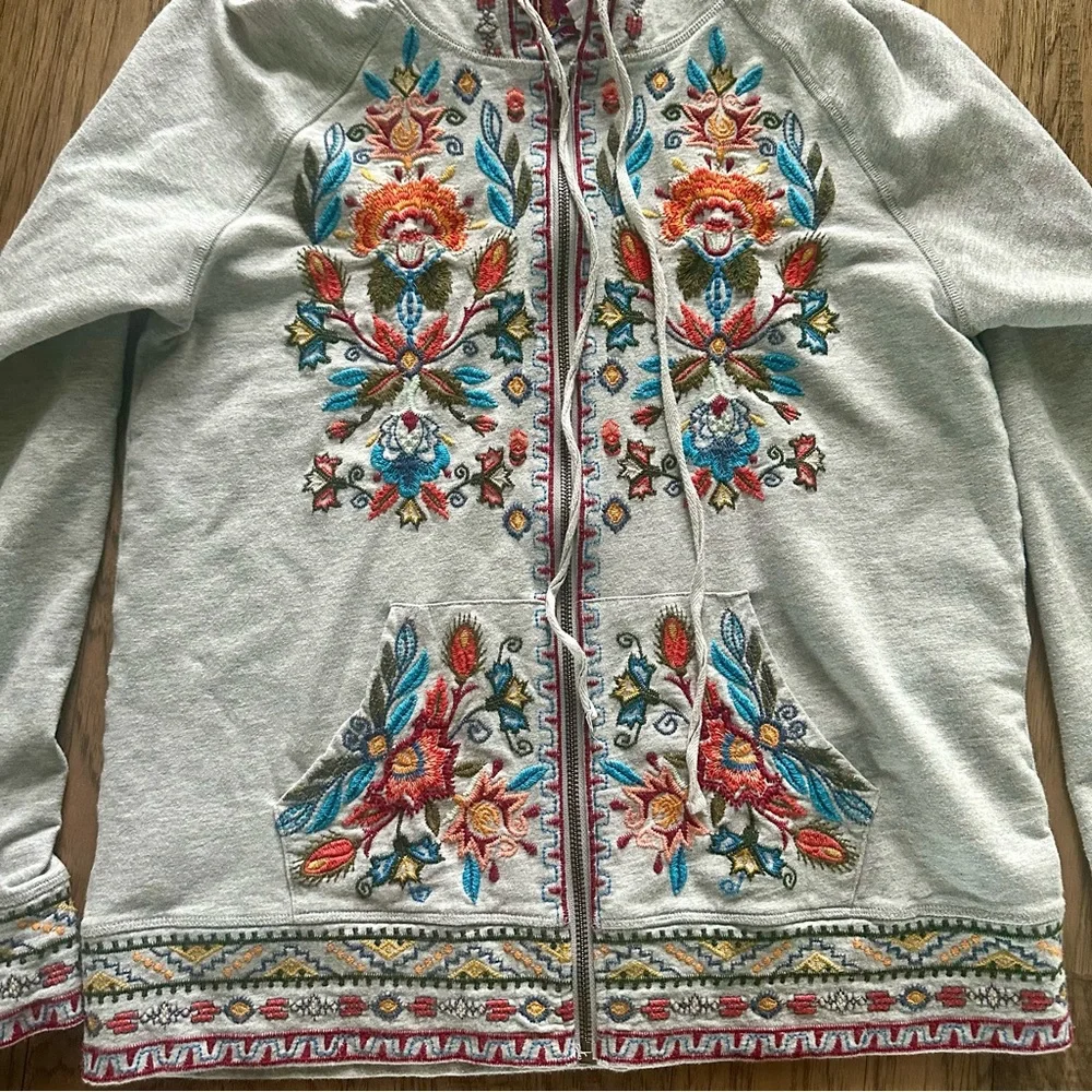 Embroidered Gray Women's Jacket - Picture 3 of 5